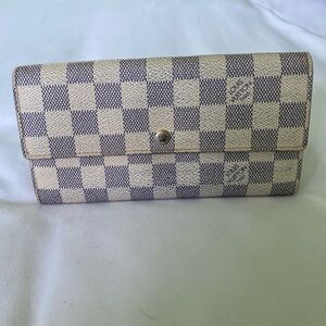 Louis Vuitton Damier Azur Sarah Wallet
